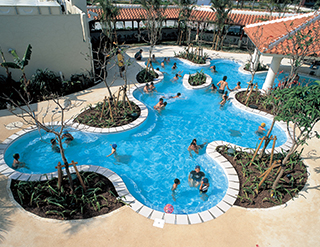 ザ・ビーチタワー沖縄<br>（共立リゾート）