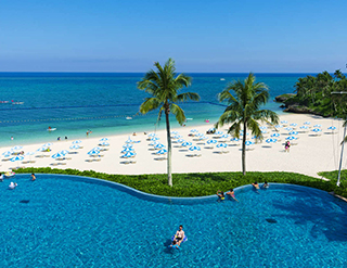 ザ・ムーンビーチ　ミュージアムリゾート