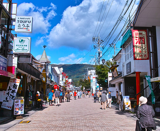 旧軽井沢銀座のメインストリート
